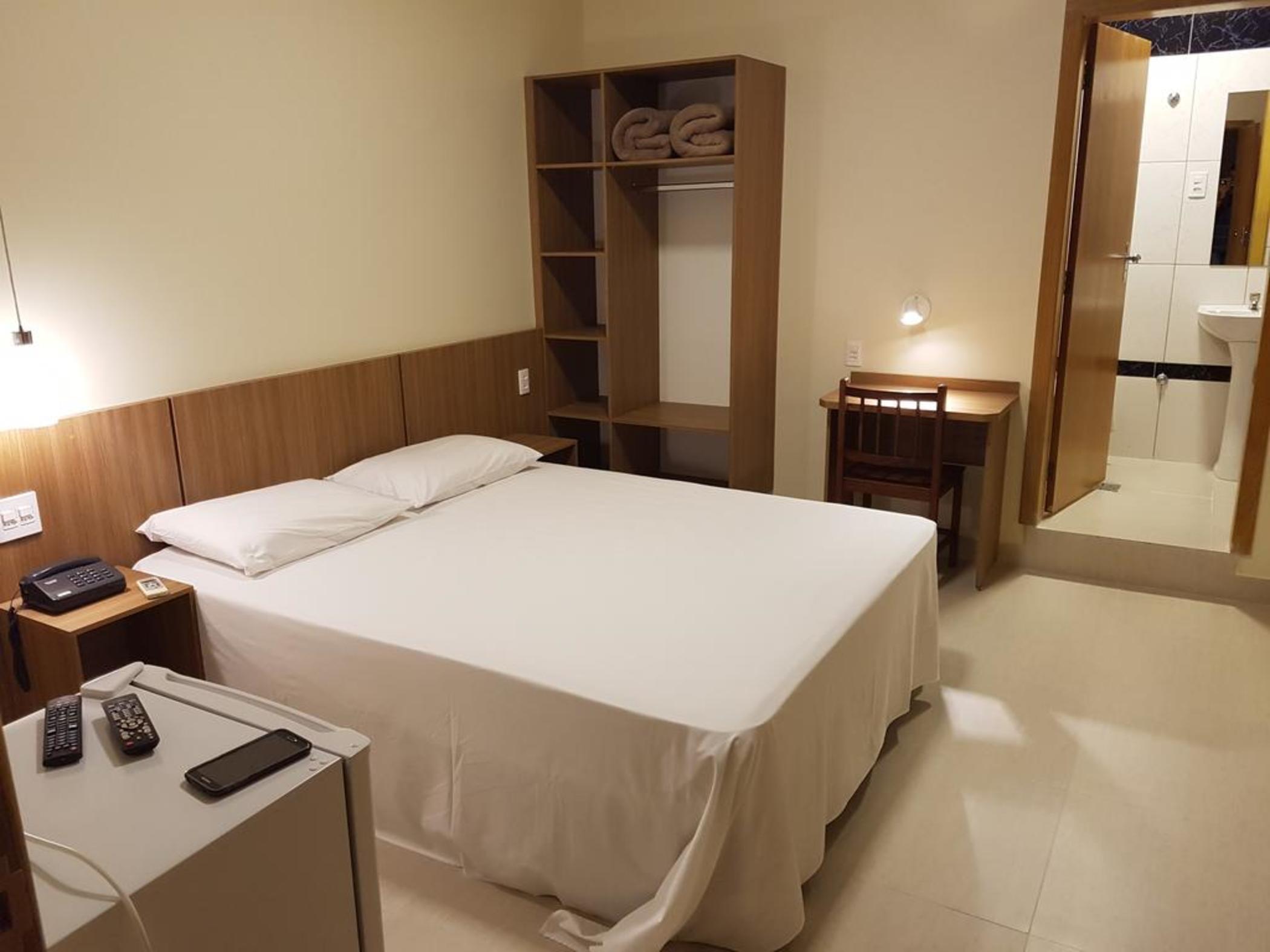Oft Place Hotel جويانيا المظهر الخارجي الصورة