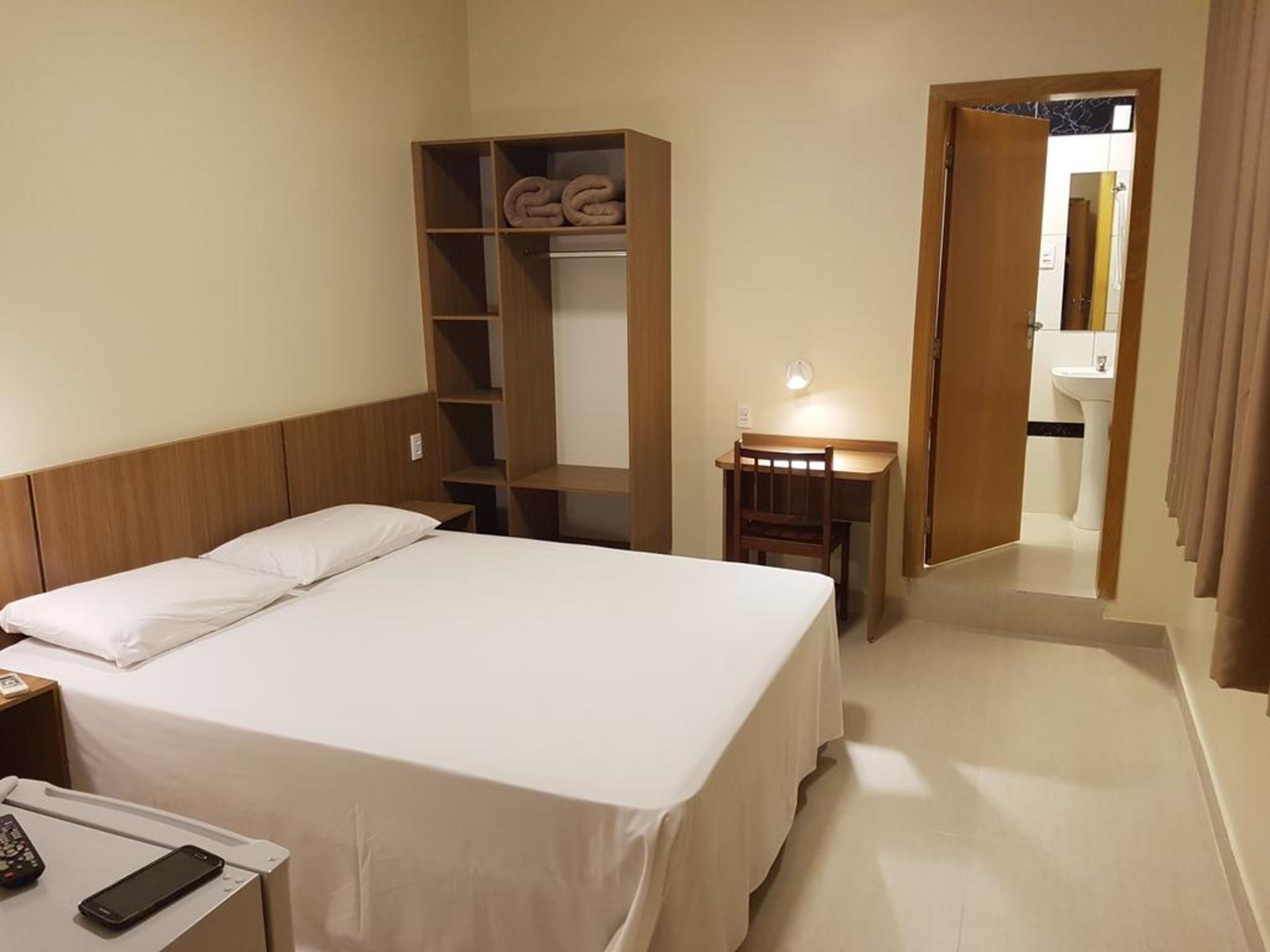 Oft Place Hotel جويانيا المظهر الخارجي الصورة