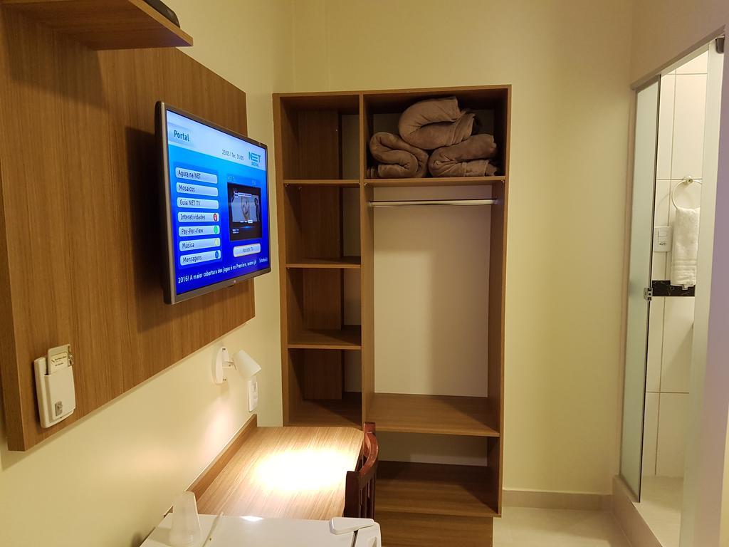 Oft Place Hotel جويانيا المظهر الخارجي الصورة