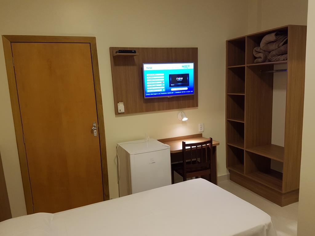 Oft Place Hotel جويانيا المظهر الخارجي الصورة