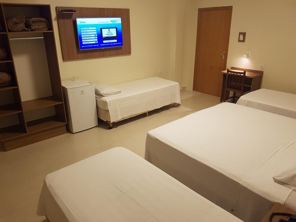 Oft Place Hotel جويانيا المظهر الخارجي الصورة