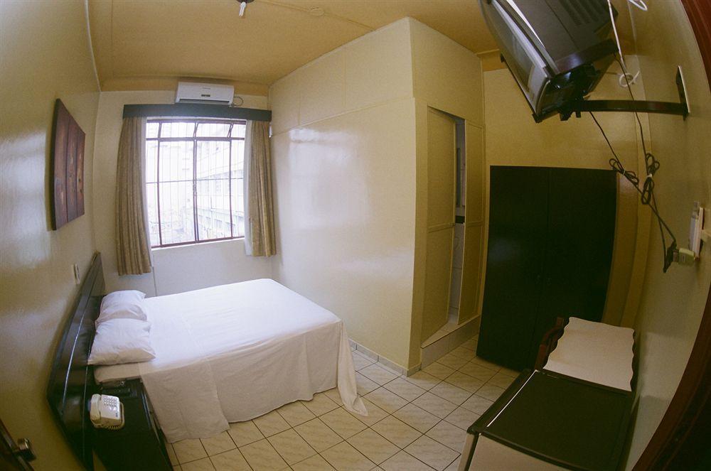 Oft Place Hotel جويانيا المظهر الخارجي الصورة